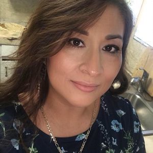 Meet your Posher, Ana